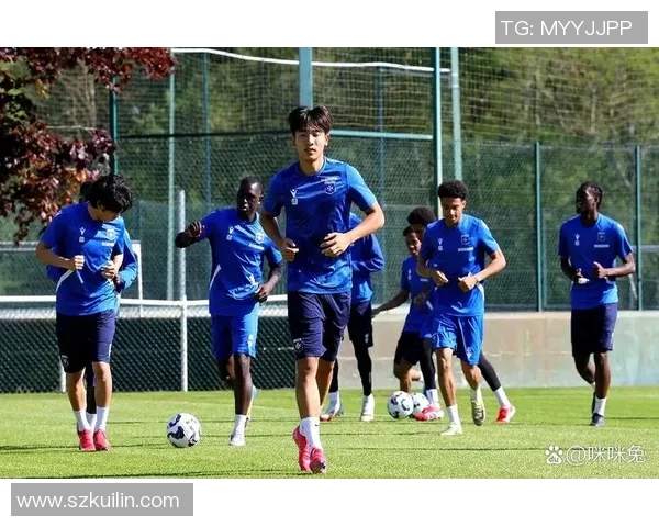 陈浩浩足球:从青训新星到职业联赛的成长之路与未来展望 陈浩浩足球:从青训新星到职业联赛的成长之路与未来展望